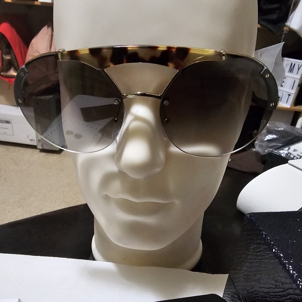 Prada 37mm Round Sunglasses